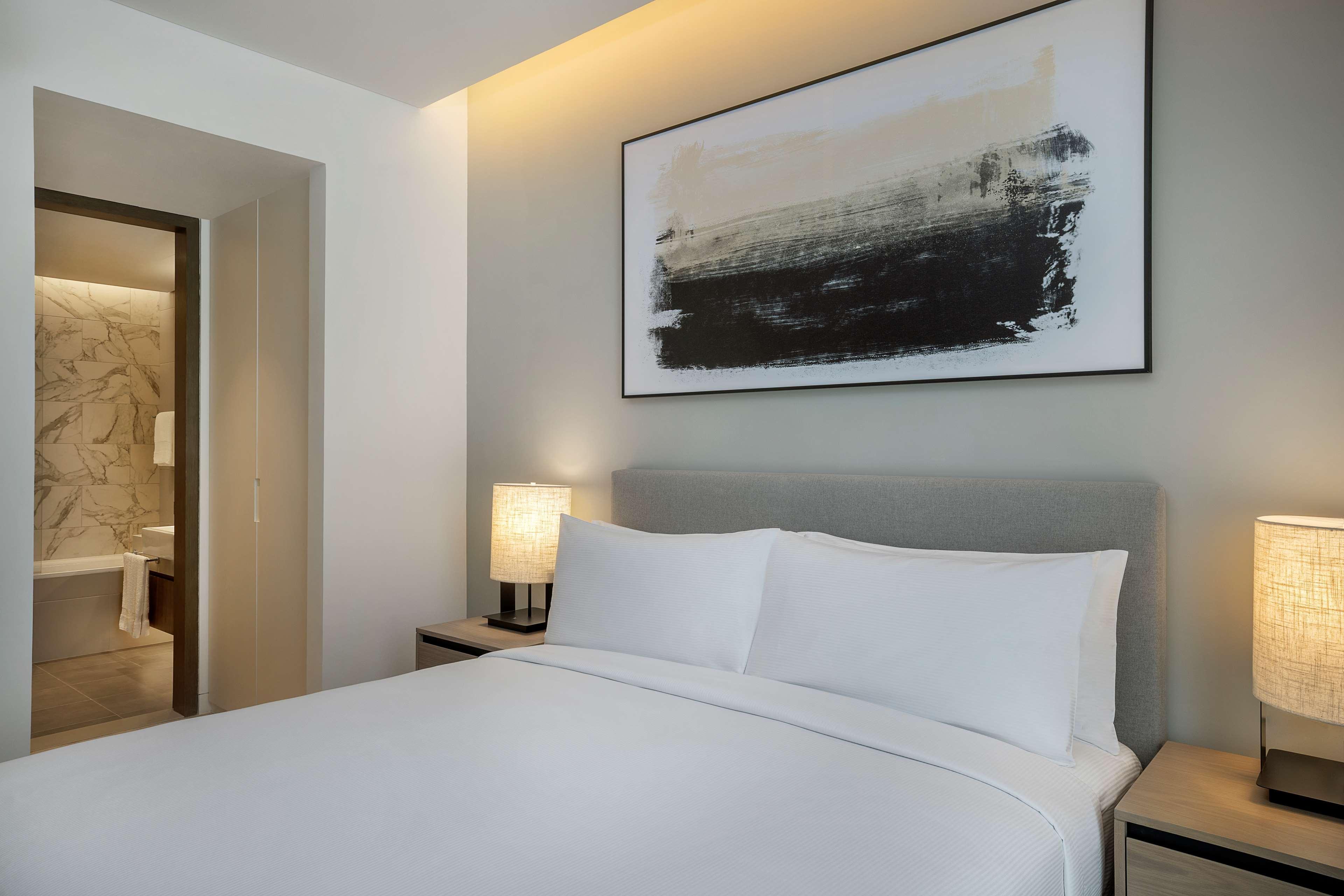 Doubletree By Hilton Yas Island Residences Aparthotel 4*