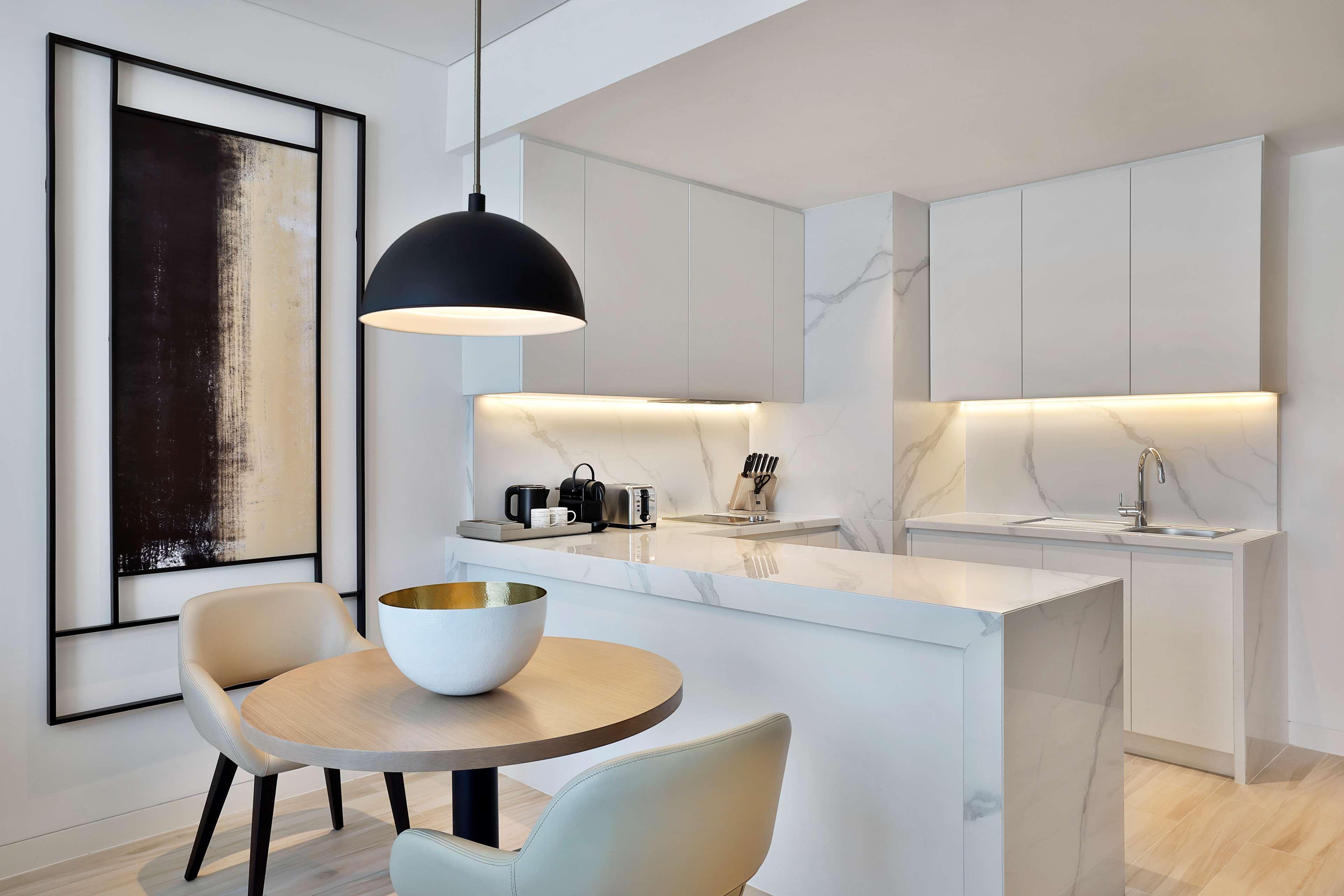Doubletree By Hilton Yas Island Residences 4*