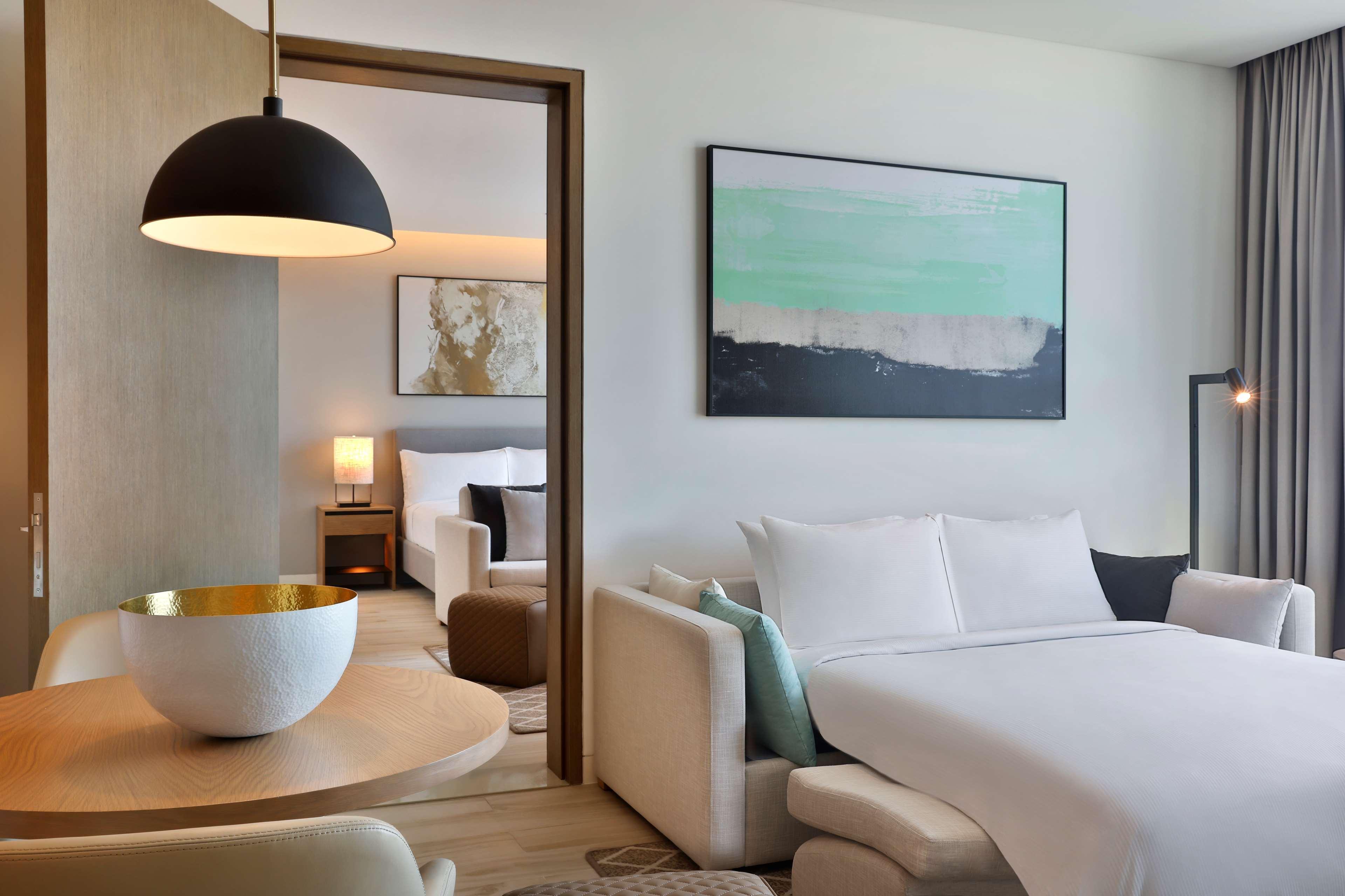 Doubletree By Hilton Yas Island Residences