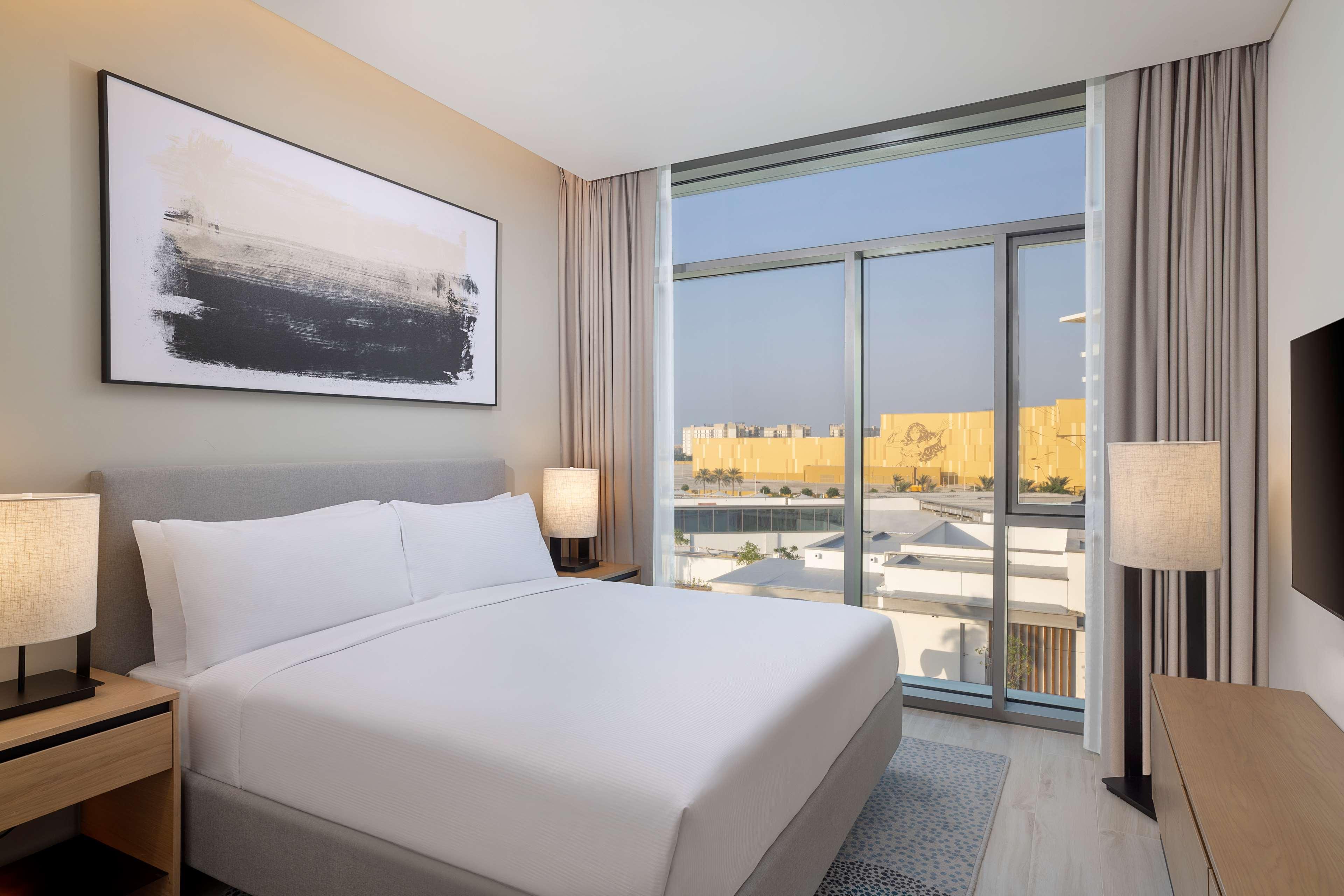 Doubletree By Hilton Yas Island Residences 4*